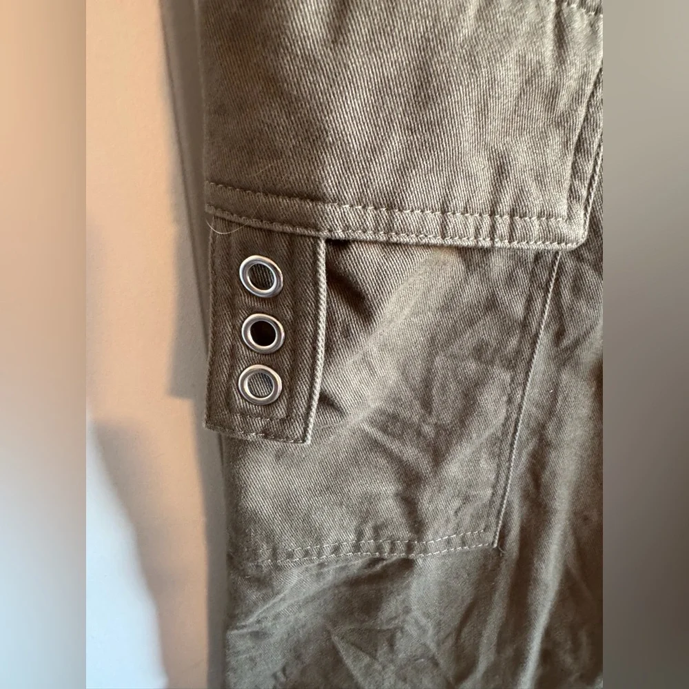Rachel Zoe chic khaki